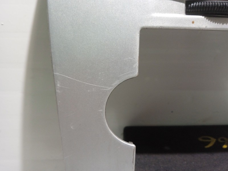 Recambio de mascara central de salpicadero para dodge caliber 2.0 crd referencia OEM IAM 0YD501Z2AD  