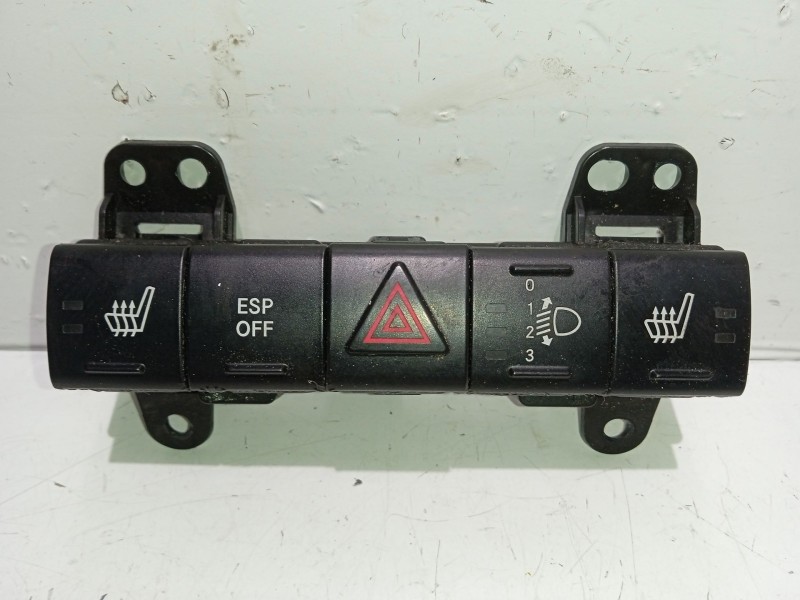 Recambio de warning para dodge caliber 2.0 crd referencia OEM IAM P04902713AC  