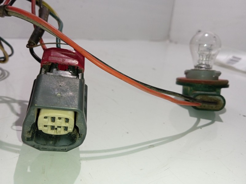 Recambio de portalamparas para dodge caliber 2.0 crd referencia OEM IAM   