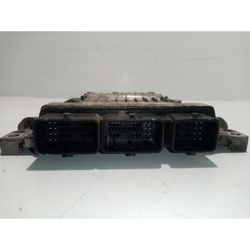 Recambio de centralita motor uce para renault megane ii (bm0/1_, cm0/1_) 1.5 dci (bm1e, cm1e) referencia OEM IAM 8200542288  