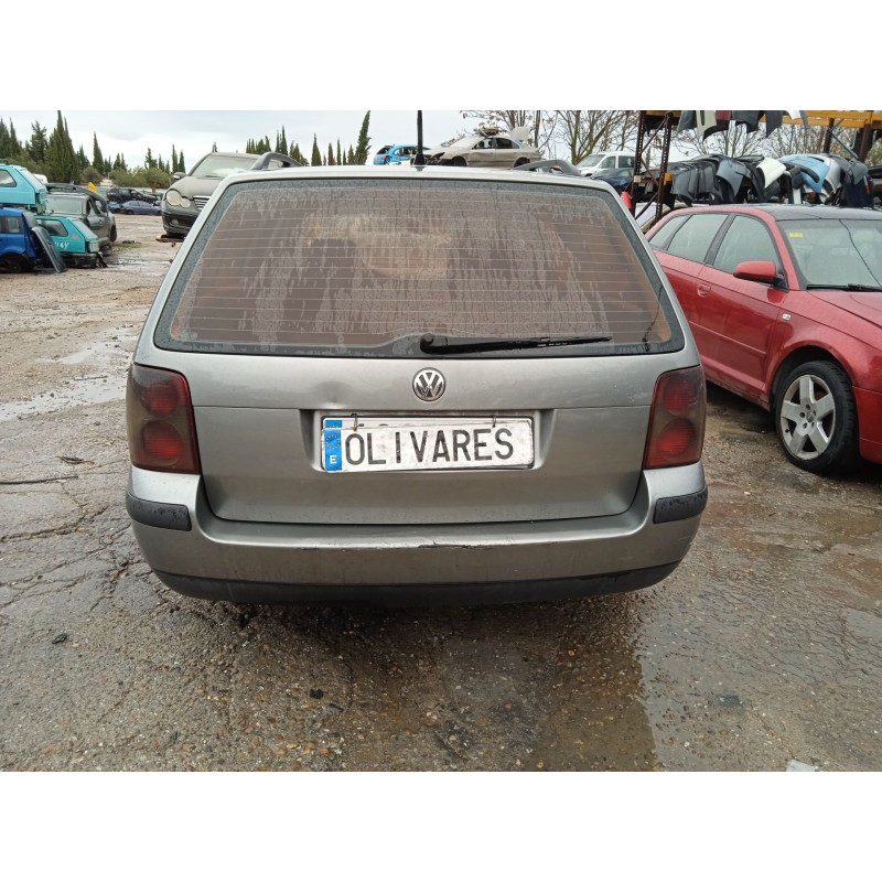 volkswagen passat b5.5 variant (3b6) del año 2003