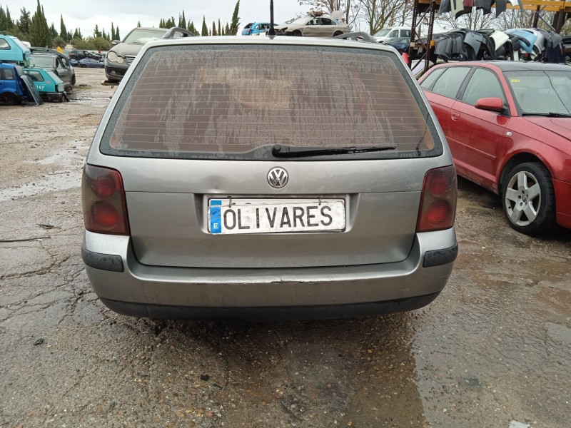 volkswagen passat b5.5 variant (3b6) del año 2003