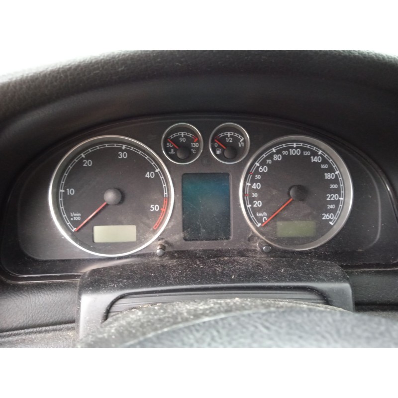 volkswagen passat b5.5 variant (3b6) del año 2003