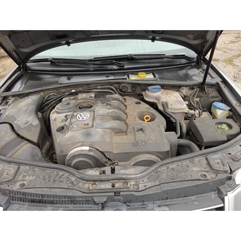 volkswagen passat b5.5 variant (3b6) del año 2003