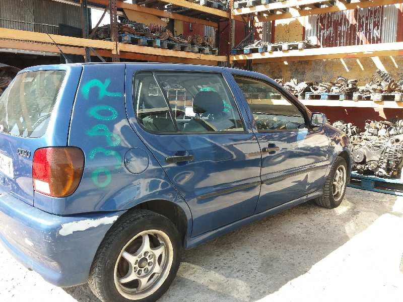 volkswagen polo berlina (6n1) 1.4   |   0.94 - ... | 1994 | 60 cv / 44 kw del año 1994