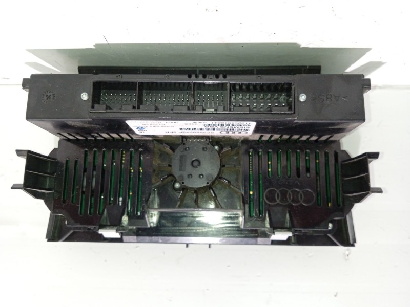 Recambio de mando climatizador para audi a3 (8p1) 2.0 tdi 16v referencia OEM IAM 8P0820043P  
