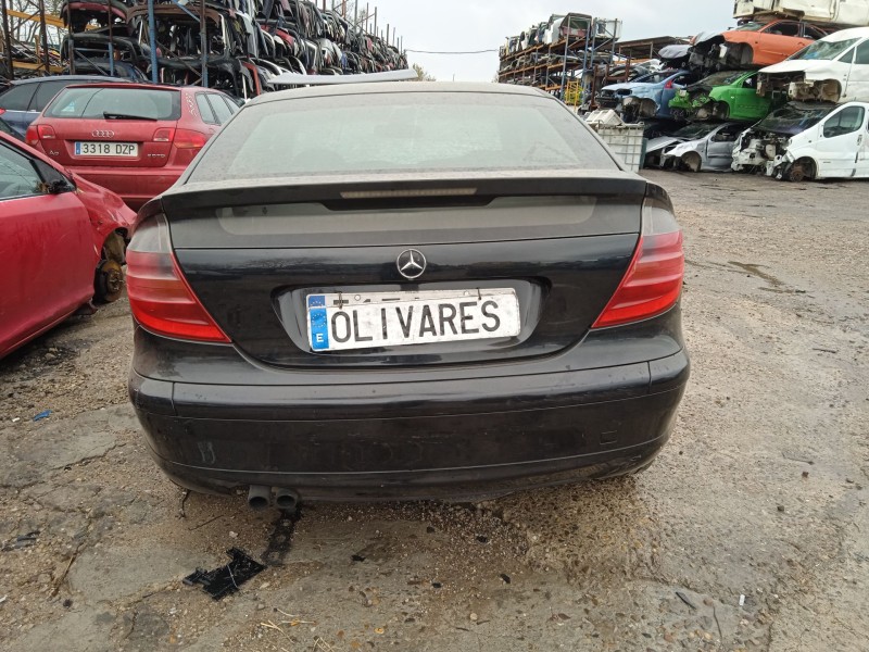 mercedes-benz clase c coupé (cl203) del año 2003