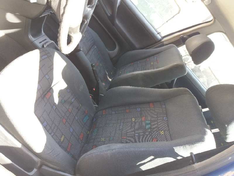 volkswagen polo berlina (6n1) 1.4   |   0.94 - ... | 1994 | 60 cv / 44 kw del año 1994