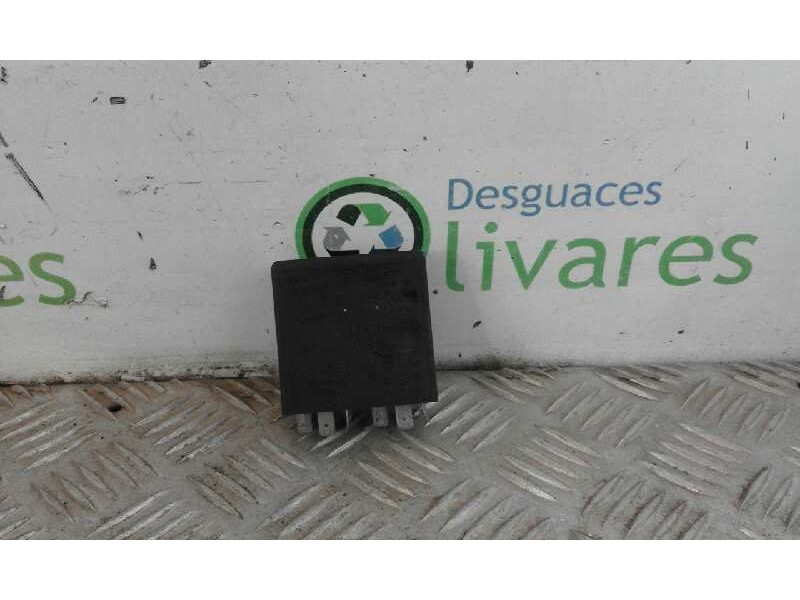 Recambio de rele para audi 100 berlina (443)    |   0.88 - ... | 1988 referencia OEM IAM 5KG00656800 4A0919471 