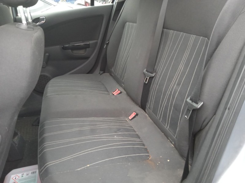 opel corsa d (s07) del año 2008