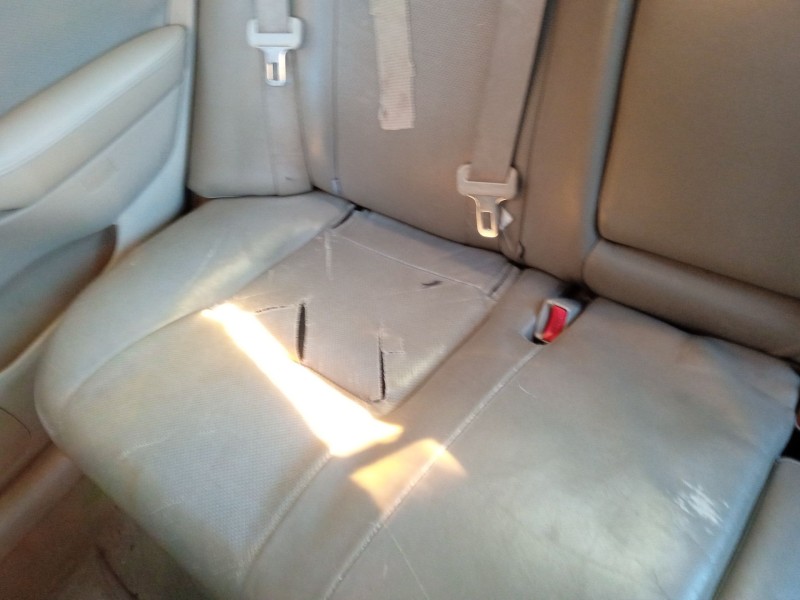 Recambio de asientos traseros para toyota avensis sedán (_t25_) 2.2 d-4d (adt251_) referencia OEM IAM   