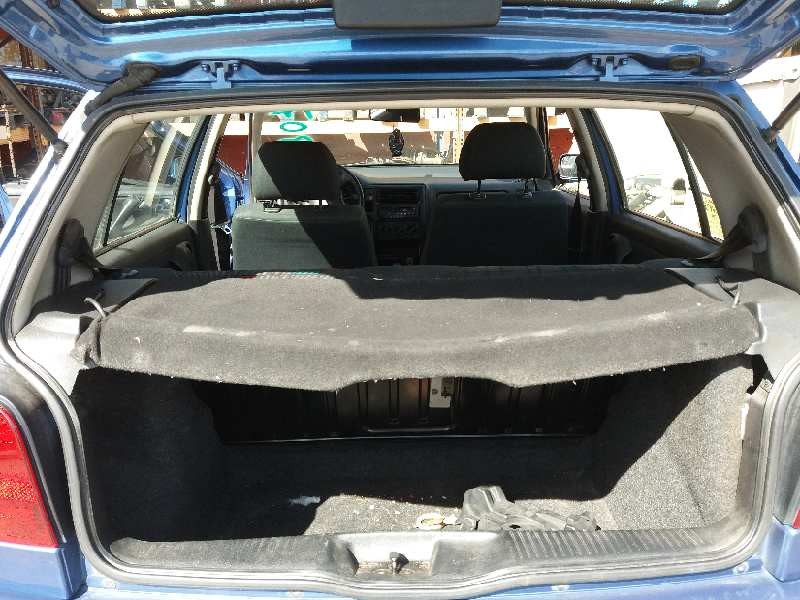 volkswagen polo berlina (6n1) 1.4   |   0.94 - ... | 1994 | 60 cv / 44 kw del año 1994