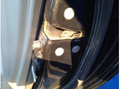 Recambio de cerradura puerta trasera derecha para toyota avensis sedán (_t25_) 2.2 d-4d (adt251_) referencia OEM IAM 6905002102 