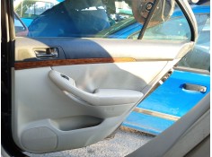 Recambio de guarnecido puerta trasera derecha para toyota avensis sedán (_t25_) 2.2 d-4d (adt251_) referencia OEM IAM 6701005140