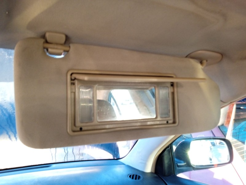 Recambio de parasol derecho para toyota avensis sedán (_t25_) 2.2 d-4d (adt251_) referencia OEM IAM 7431005161B1  