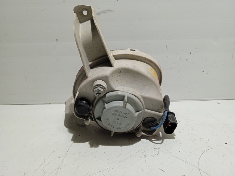 Recambio de faro antiniebla derecho para chevrolet aveo / kalos sedán (t250, t255) 1.4 referencia OEM IAM 96650836  