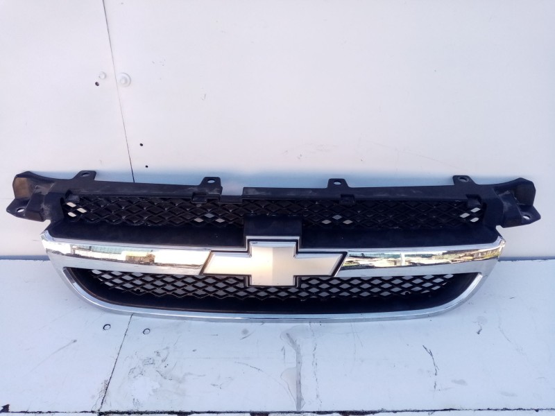 Recambio de rejilla delantera para chevrolet aveo / kalos sedán (t250, t255) 1.4 referencia OEM IAM 96648529  