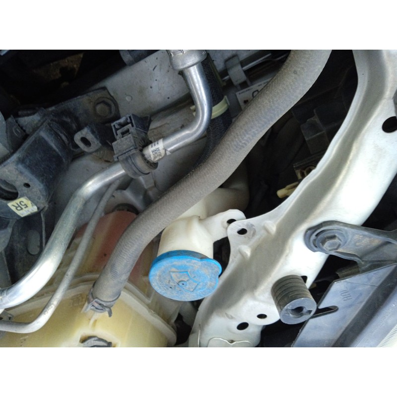 Recambio de deposito limpia para toyota auris (_e15_) 1.4 d-4d (nde150_) referencia OEM IAM 8531502230  