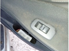 Recambio de mando elevalunas trasero derecho para toyota auris (_e15_) 1.4 d-4d (nde150_) referencia OEM IAM 848100D030   2