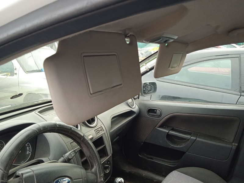 ford fiesta v (jh_, jd_) del año 2001