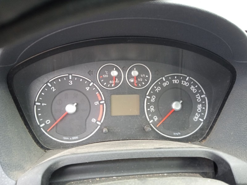 ford fiesta v (jh_, jd_) del año 2001