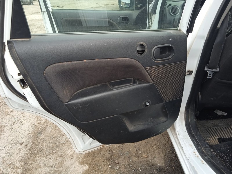 ford fiesta v (jh_, jd_) del año 2001