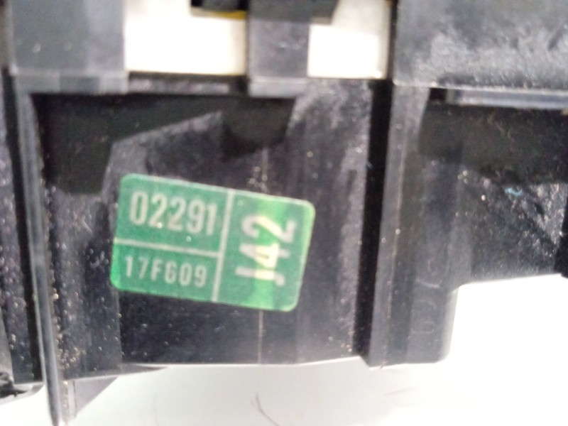 Recambio de mando intermitentes para toyota auris (_e15_) 1.4 d-4d (nde150_) referencia OEM IAM 0229117F609  