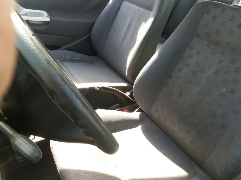 seat ibiza (6k1) 1.4   |   0.99 - ... | 1999 | 60 cv / 44 kw del año 1999