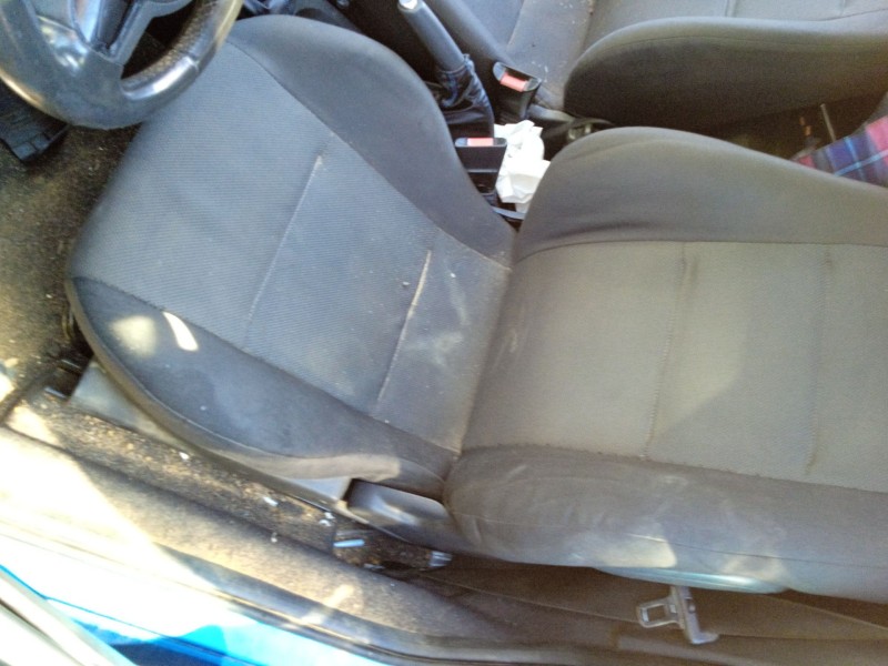 Recambio de asiento delantero izquierdo para opel tigra twintop (x04) 1.4 (r97) referencia OEM IAM 7260729  