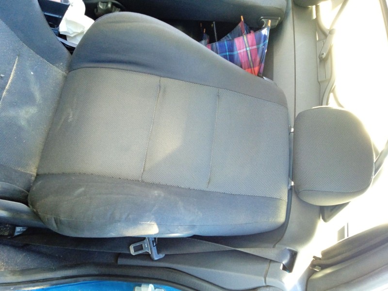 Recambio de asiento delantero izquierdo para opel tigra twintop (x04) 1.4 (r97) referencia OEM IAM 7260729  