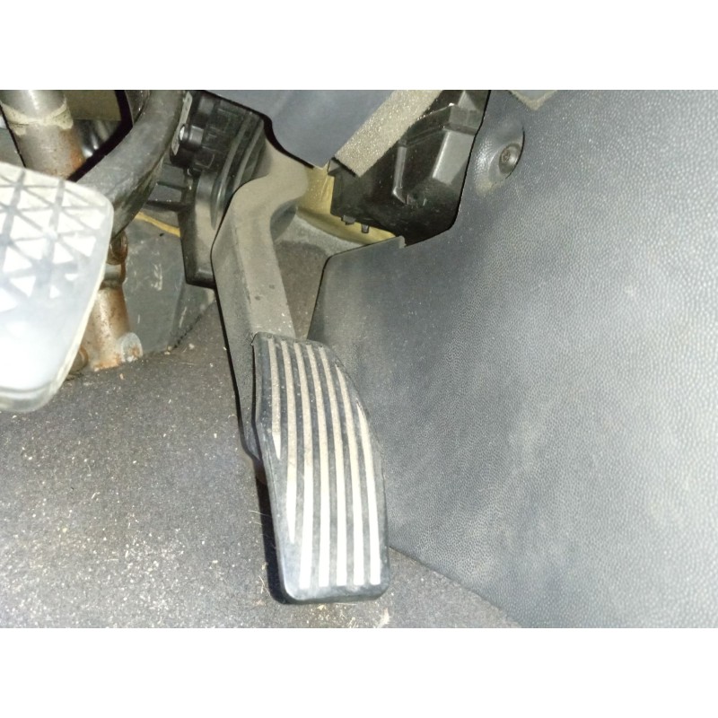 Recambio de pedal acelerador para opel tigra twintop (x04) 1.4 (r97) referencia OEM IAM 848375  