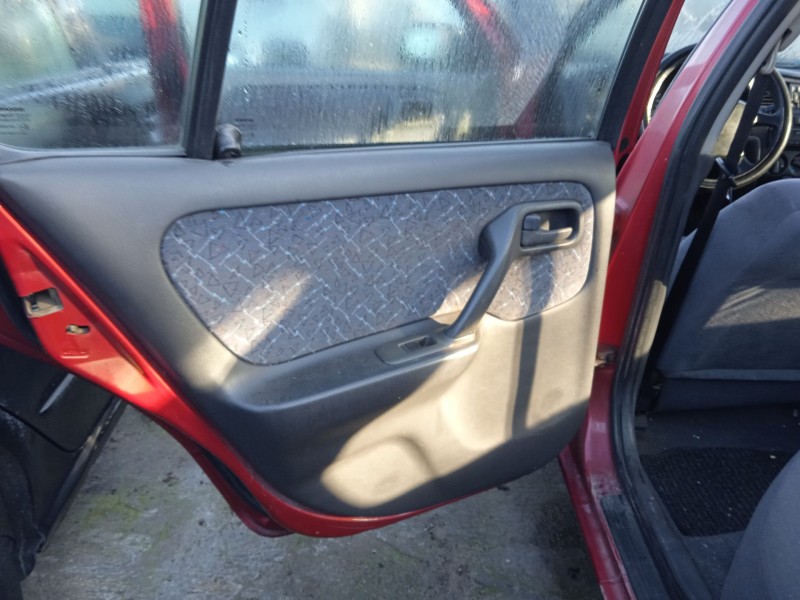 nissan primera (p11) del año 1997