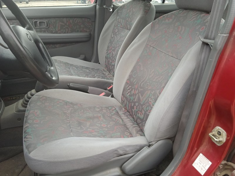 nissan micra ii (k11) del año 1996