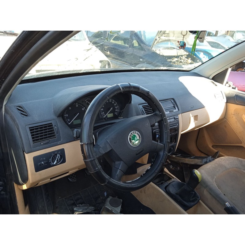 skoda fabia i combi (6y5) del año 2001