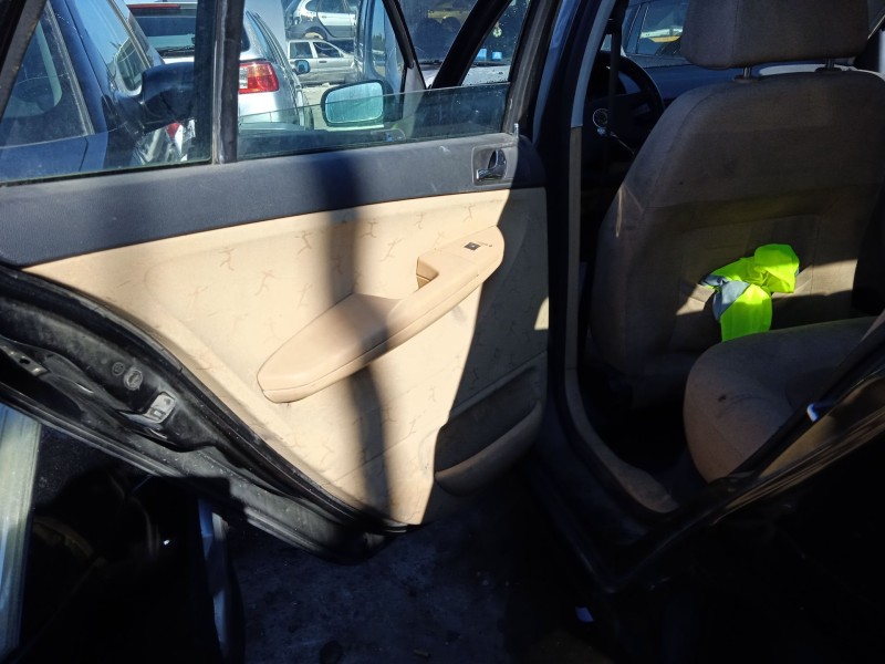 skoda fabia i combi (6y5) del año 2001