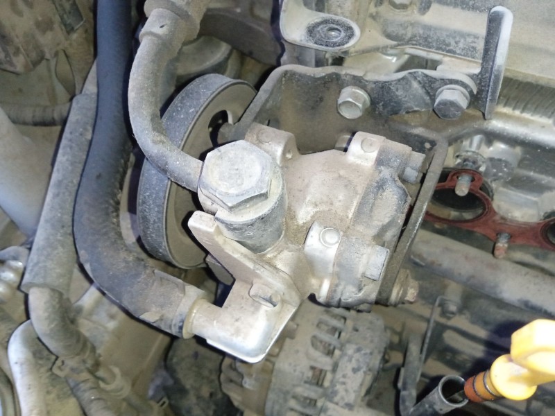 Recambio de bomba direccion para hyundai coupe ii (gk) 1.6 16v referencia OEM IAM 571002D050  