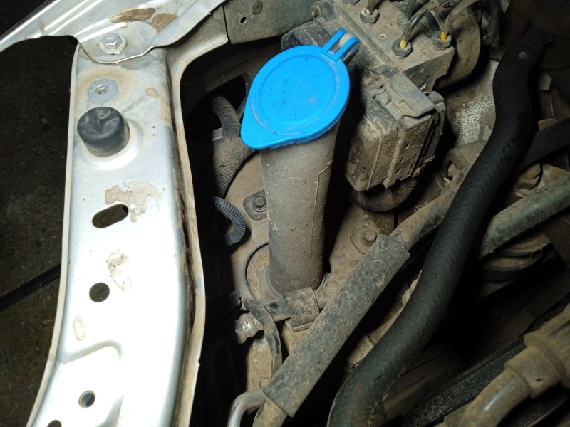 Recambio de deposito limpia para hyundai coupe ii (gk) 1.6 16v referencia OEM IAM 986202C500  