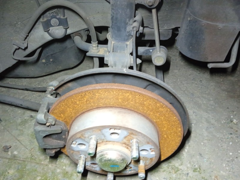 Recambio de mangueta trasera izquierda para hyundai coupe ii (gk) 1.6 16v referencia OEM IAM 527502D105  