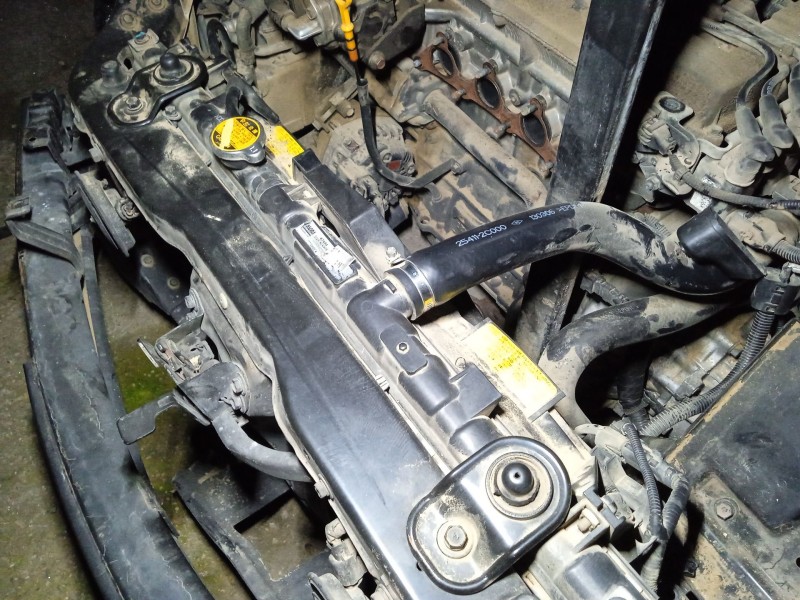 Recambio de radiador agua para hyundai coupe ii (gk) 1.6 16v referencia OEM IAM 253102D000  