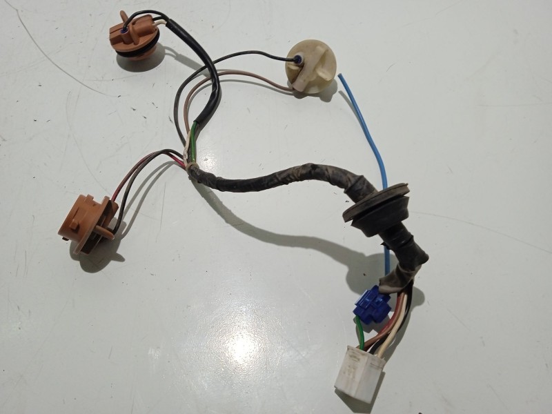 Recambio de portalamparas para hyundai coupe ii (gk) 1.6 16v referencia OEM IAM   