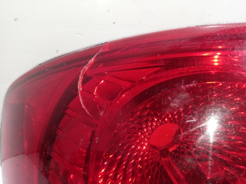 Recambio de piloto trasero izquierdo para hyundai coupe ii (gk) 1.6 16v referencia OEM IAM 924012C510  