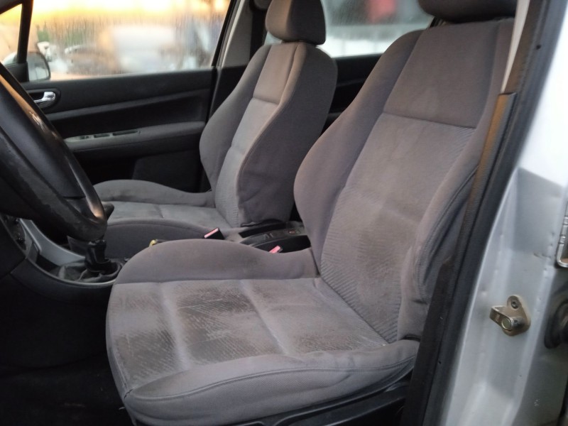 peugeot 307 (3a/c) del año 2003