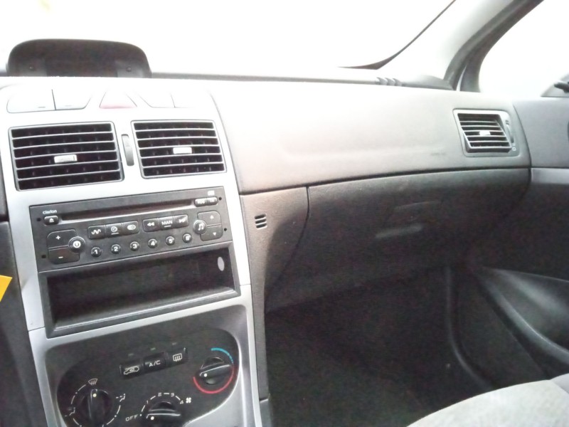 peugeot 307 (3a/c) del año 2003