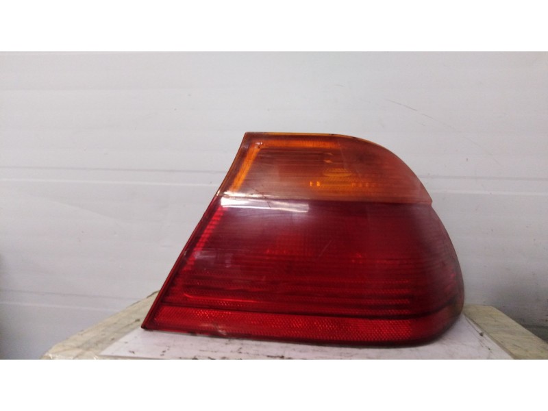 Recambio de piloto trasero derecho para bmw serie 3 berlina (e46) 318i   |   04.98 - 12.01 | 1998 - 2001 | 118 cv / 87 kw refere