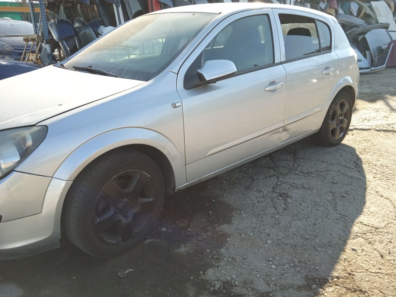 opel astra h (a04) del año 2006