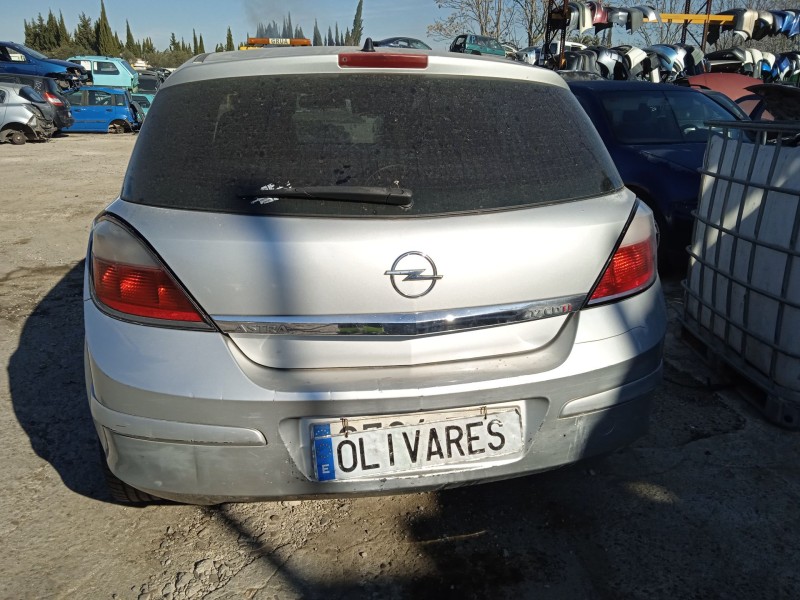 opel astra h (a04) del año 2006