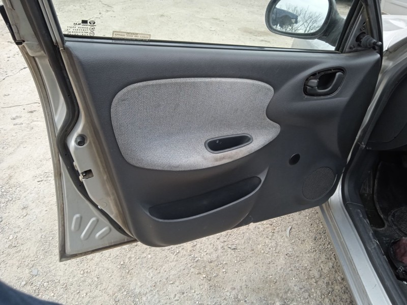 daewoo lanos (klat) del año 1999