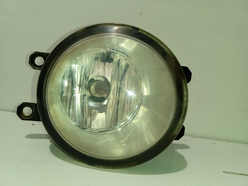 Recambio de faro antiniebla derecho para toyota auris (_e15_) 1.4 d-4d (nde150_) referencia OEM IAM 89210656  