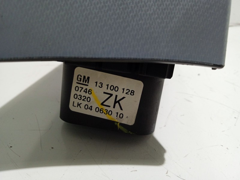 Recambio de mando luces para opel astra h (a04) 1.7 cdti (l48) referencia OEM IAM 13100128  