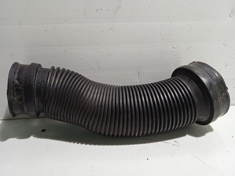 Recambio de tubo admision para opel astra h (a04) 1.7 cdti (l48) referencia OEM IAM 13105267  